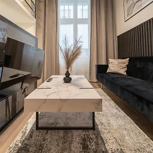 D37 - Dohany Street Urban - Location By Bqa , Budapest Hungary